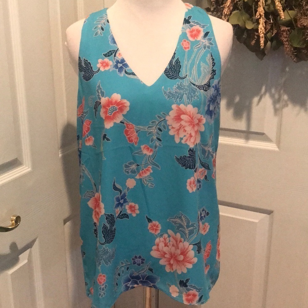 Adrienne Vittadini blue floral lined sleeveless